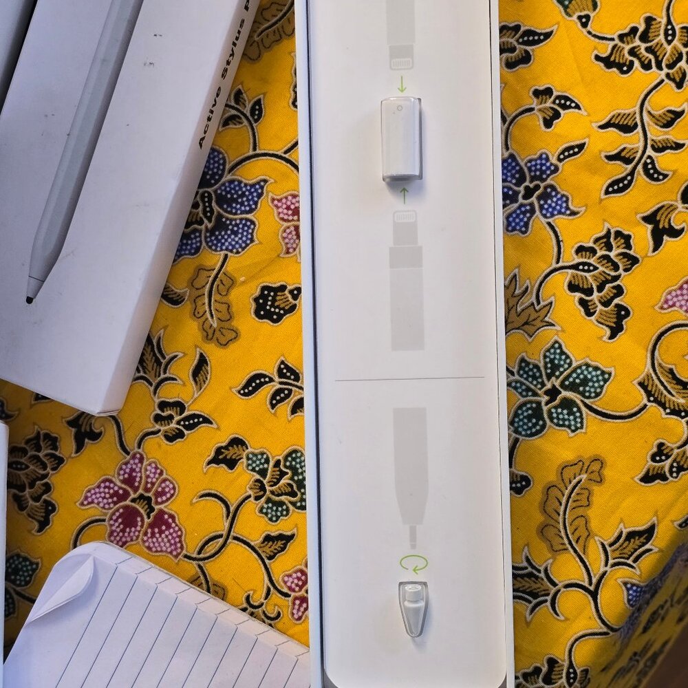 Active Stylus Pen for ipad Pro 11-inch/ ipad Pro 12.9-inch (3rd generation) - Picture 2 of 3